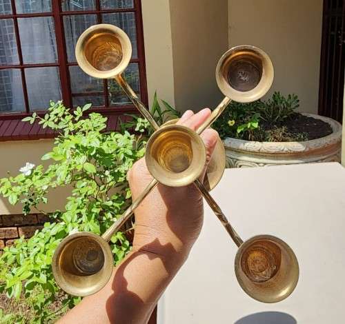 SMALL 5-ARM BRASS CANDELABRUM  A MUST HAVE IN SOUTH AFRICA!  1ST OF 2 ON AUCTION
