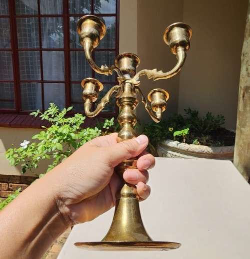 SMALL 5-ARM BRASS CANDELABRUM  A MUST HAVE IN SOUTH AFRICA!  2ND OF 2 ON AUCTION