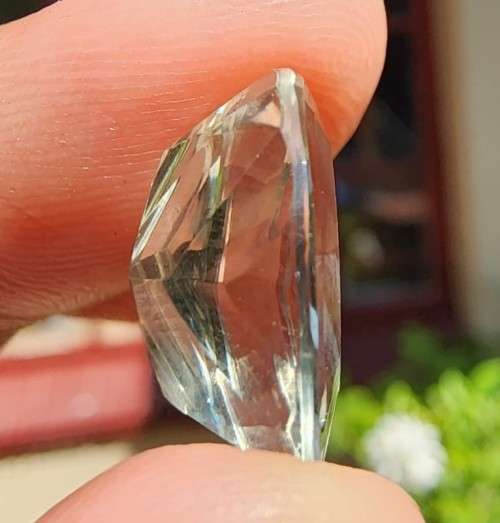 FLAWLESS 7,0CT SOFT GREEN AMETHYST GEMSTONE WITH BEAUTIFUL OVAL CUT