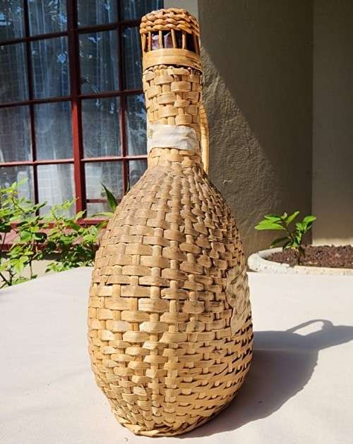 YOU CAN DRINK SOME 100 YEAR OLD WINE! FULL UNOPENED MADEIRA DIMIJOHN WICKER BOTTLE CIRCA 1940-1960