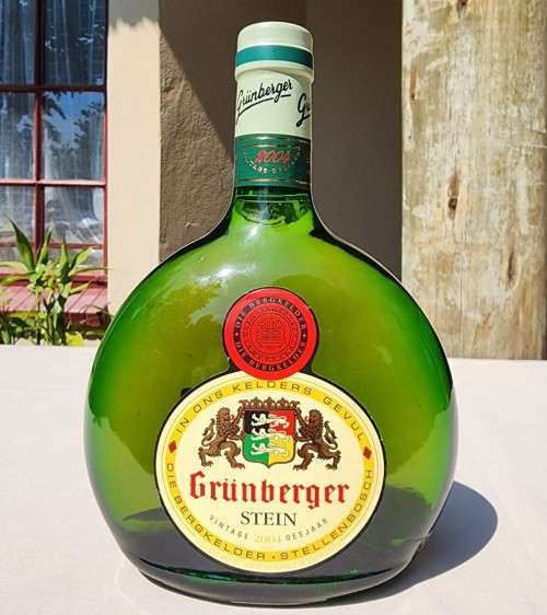 A DISCONTINUED BLEND! - A 2004 GRUNBERGER STEIN BOCKSBEUTEL - FULL AND IN PRISTINE CONDITION