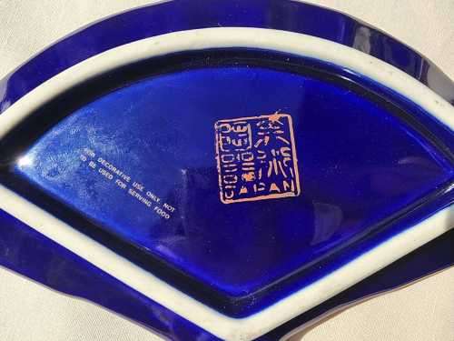 ORNATE DECORATIVE PEACOCK JAPANESE CERAMIC ASIAN FAN