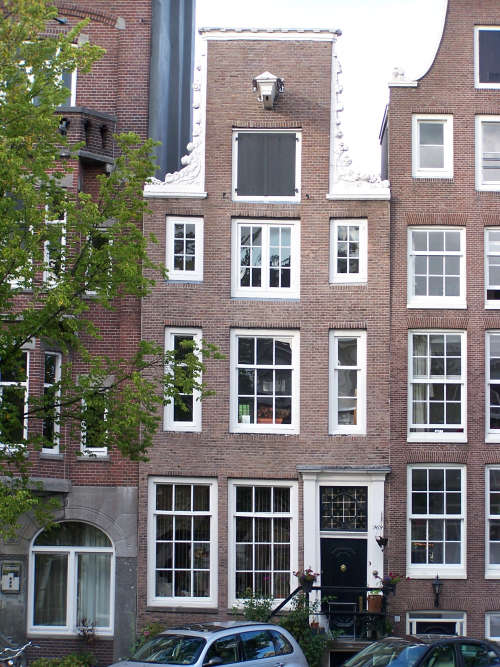 DELFT KLM HOUSE NO 68 (PRINSENGRACHT 969 AMSTERDAM)  - A DUTCH KLM HOME YOU CAN STAY IN!