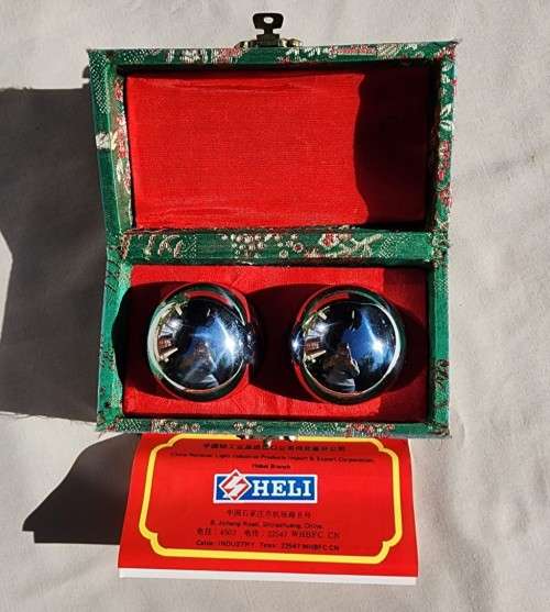 VINTAGE 1980S CHINESE CHROME PLATED BAODING EXERCISE AND SINGING HEALTHY BALLS WITH ORIGINAL BOX AND