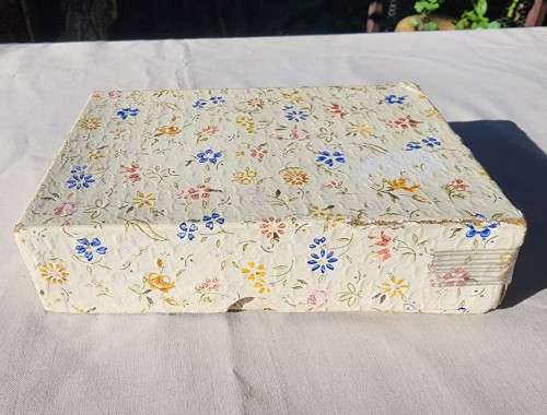 A 1950S DRESSER BOX SET WITH EMBROIDERED HAIR BRUSH AND COMB