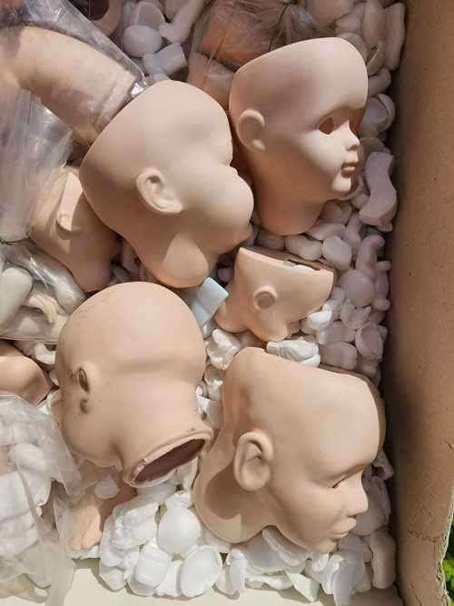 JDK KESTNER BISQUE DOLL REPRODUCTION MOULDS FROM THE 1990S SIGNED INCLUDING A HILDA REPLICA HEAD