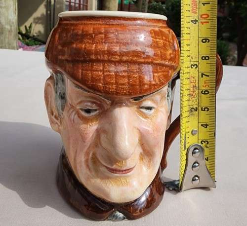 HAND PAINTED 1960S LANCASTER AND SANDLAND SHERLOCK HOLMES CHARACTER JUG WITH TOBACCO PIPE HANDLE
