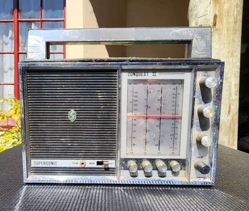 VINTAGE 1970S CONQUEST 2 PR128 SUPERSONIC RADIO MADE IN OLD RHODESIA WORKING