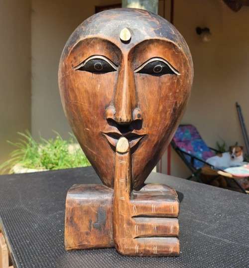 BALINESE MALE SHUSH WOODEN MASK FOR A WELCOME DAY OF SILENCE LARGE 40CM HIGH