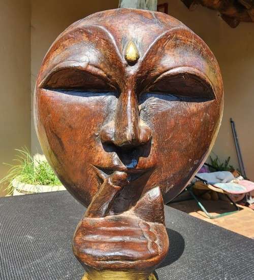 BALINESE FEMALE SHUSH WOODEN MASK FOR A WELCOME DAY OF SILENCE LARGE 40CM HIGH