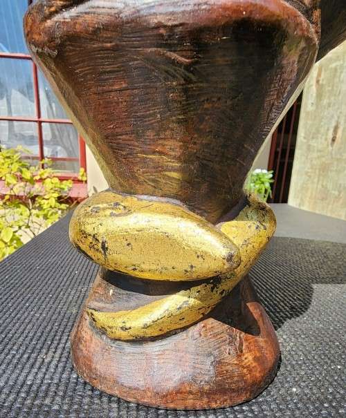 BALINESE FEMALE SHUSH WOODEN MASK FOR A WELCOME DAY OF SILENCE LARGE 40CM HIGH