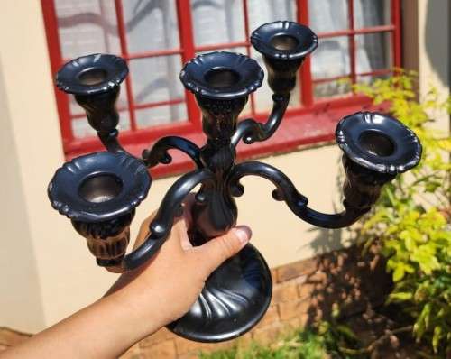 CLASSICAL STYLE BLACK PAINTED ALUMINIUM 5-PILLAR CANDELABRUM LARGE 25CM HIGH