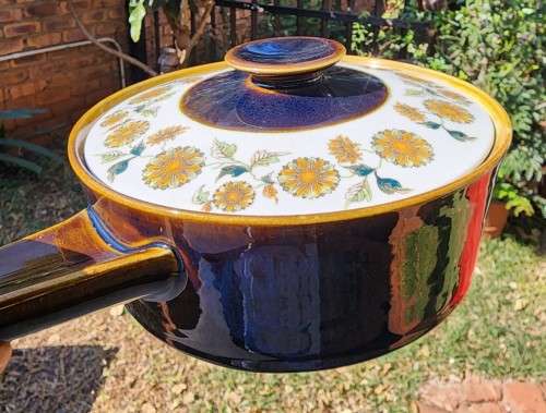 VINTAGE 1980S OVEN KING ITALY STONEWARE SAUCEPAN  HAND PAINTED LID GLAZED