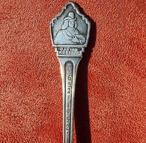 AN 1952 JAN VAN RIEBEECK 300 YEAR ANNIVERSARY SOLA 90 DUTCH SILVERPLATED SPOON