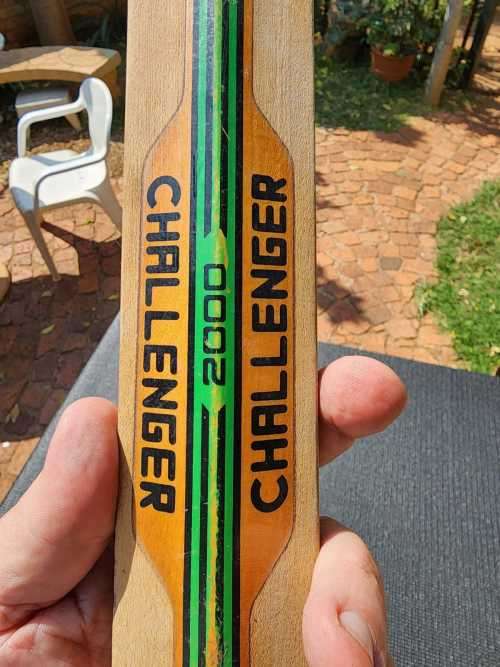1994/1995 SA CRICKET TEAM SIGNED MINI BATS HANSIE, ANDREW, GARY, DARRYLL, FANIE ETC