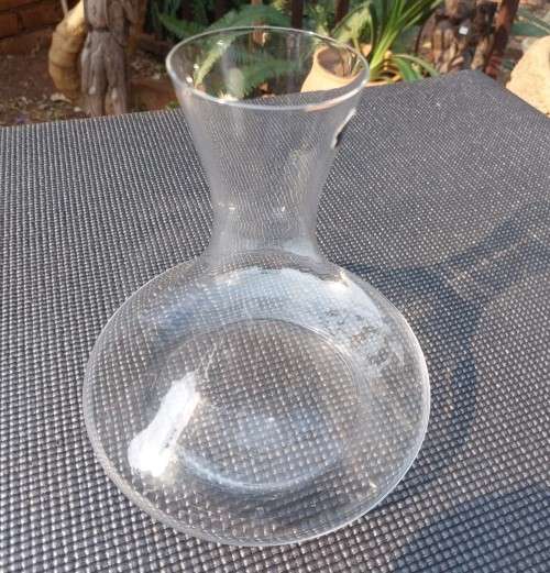 ELEGANT BOHEMIA (CZECH) FULL BODY (18CM WIDE) CHRYSTAL DECANTER