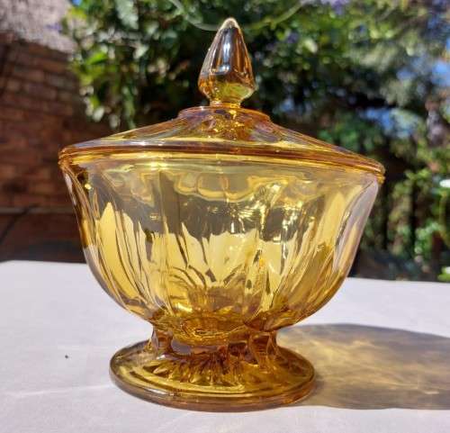 VINTAGE 1970S ANCHOR HOCKING USA AMBER GLASS LIDDED CANDY BOWL