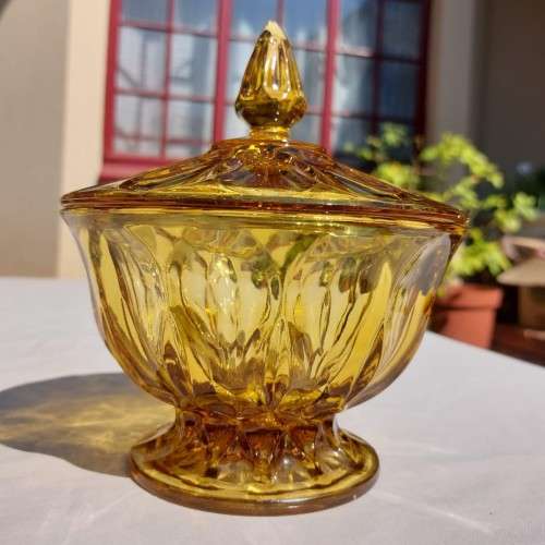 VINTAGE 1970S ANCHOR HOCKING USA AMBER GLASS LIDDED CANDY BOWL