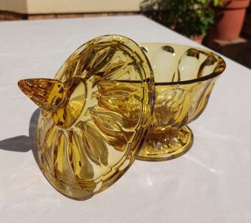 VINTAGE 1970S ANCHOR HOCKING USA AMBER GLASS LIDDED CANDY BOWL