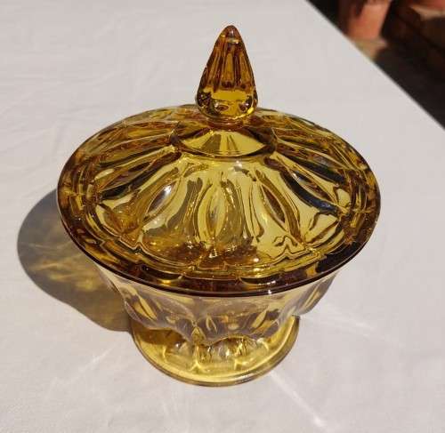 VINTAGE 1970S ANCHOR HOCKING USA AMBER GLASS LIDDED CANDY BOWL