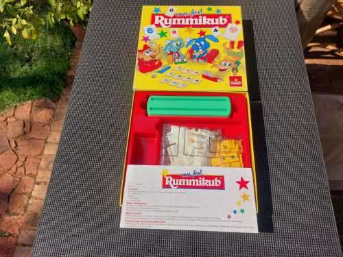 RUMNIKUB JUNIOR 1998 DUTCH SIGNATURE GAME BY GOLIATH TOYS
