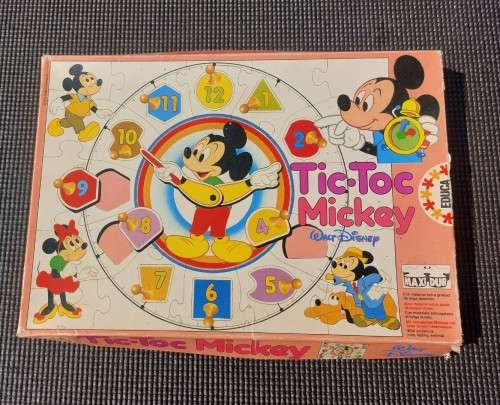 MICKEY MOUSE KEEPS TIME WITH THIS WONDERFUL 1985 TIC-TOC JIGSAW PUZZLE CLOCK