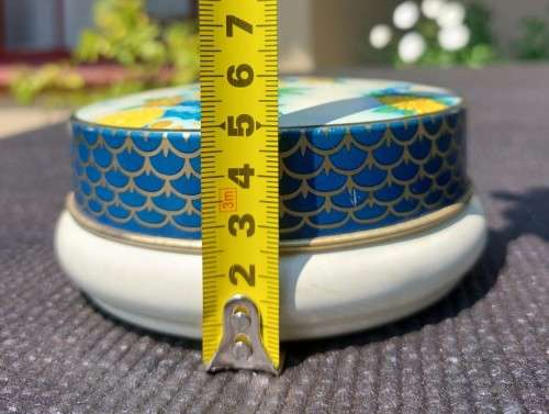 MADE IN GREAT BRITAIN VINTAGE TIN CONTAINER