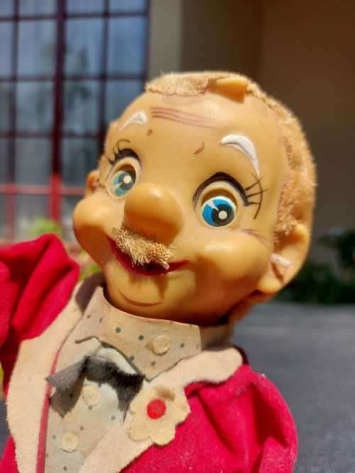 RARE VINTAGE 1950S NOMURA JAPANESE MANUFACTURED BATTERY POWERED BARTENDER FACE STILL LIGHTS UP!