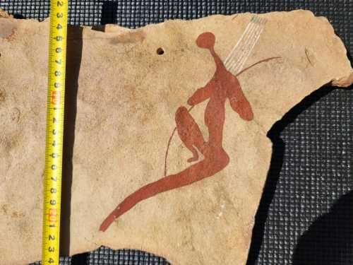 SAN FIGURES WITH BOW AND ARROWS MODERN IMITATION SAN BUSHMEN ROCK ART ON SLATE LARGE 50CM WIDE