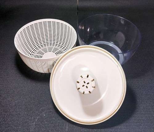 OXO GOOD GRIPS SALAD SPINNER LARGE AS NEW IN BOX
