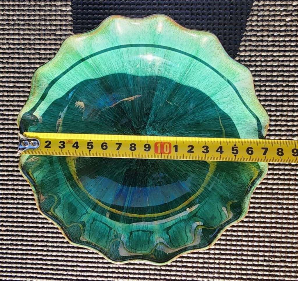 LOVELY BLUE MOUNTAIN POTTERY RIPPLE BOWL MADE IN CANADA