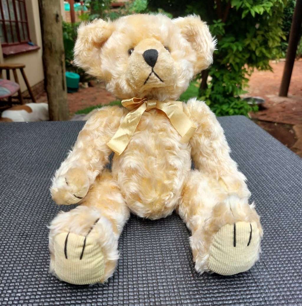 CUTE 35CM HIGH GOSGROVE RUSS BERRIE USA PLUSH BEAR