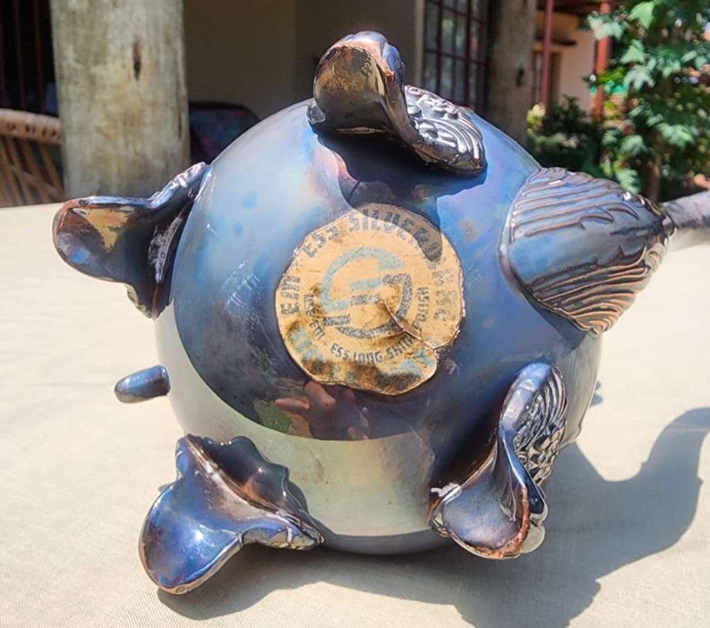 TWO VINTAGE (1970S) EM-ESS SOUTH AFRICAN SILVERPLATED TEAPOTS
