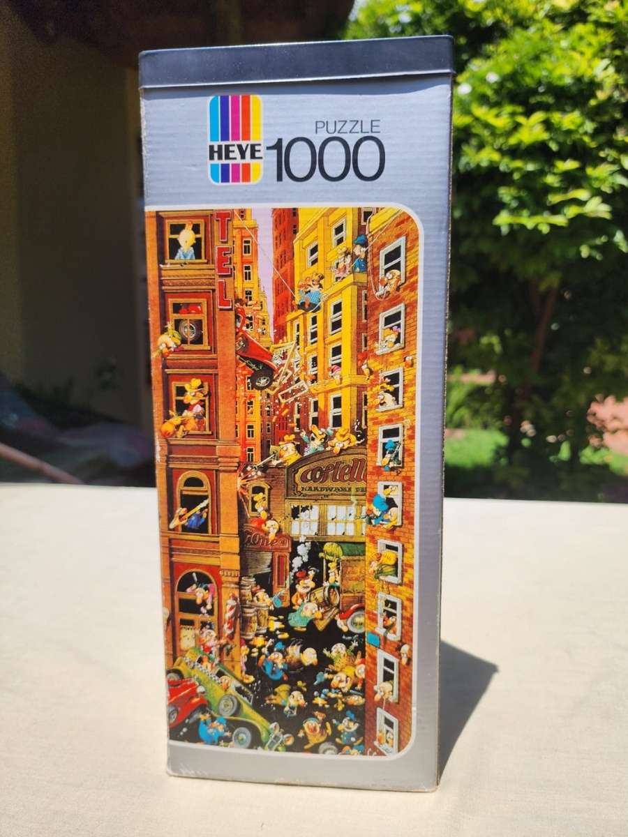COLLECTABLE 1974 FRIEDRICH HEYE GERMANY 1000 PIECE PUZZLE TITLED CHICAGO BY CARTOON ARTIST JJ LOUP