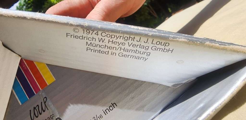 COLLECTABLE 1974 FRIEDRICH HEYE GERMANY 1000 PIECE PUZZLE TITLED CHICAGO BY CARTOON ARTIST JJ LOUP