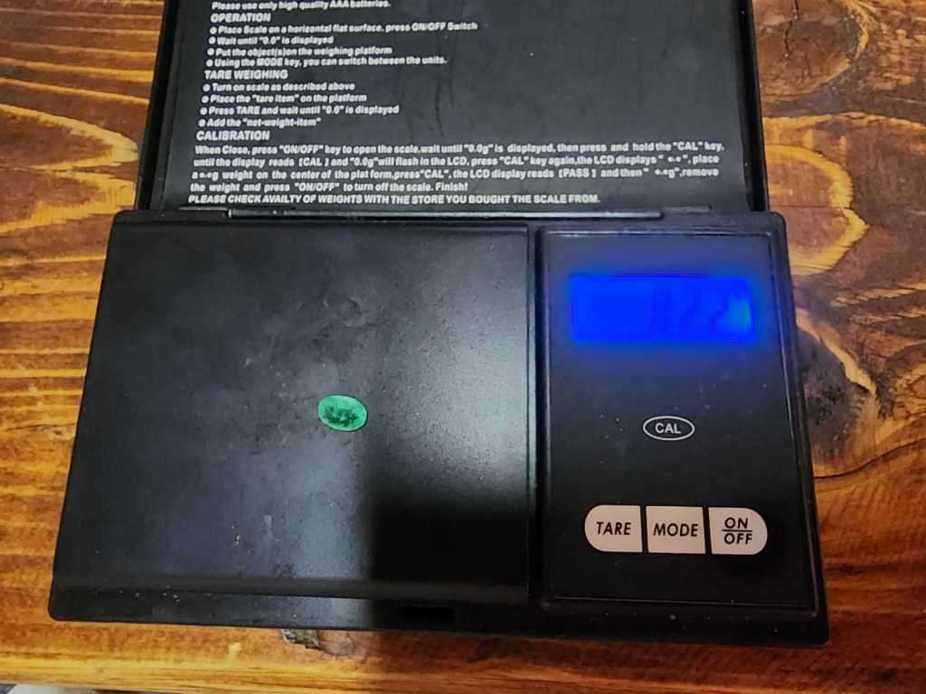 GISA CERTIFIED STRONG GREEN EMERALD 1.13CT GEMSTONE WITH INCLUSIONS! PLEASE READ FULL DESCRIPTION!