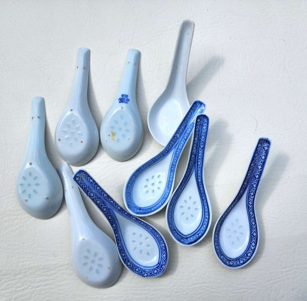 ICONIC VINTAGE 1970S LING LONG (TRANSLUCENT RICE EYES) 37 PIECE CHINESE JINGDEZHEN RICE BOWL SET