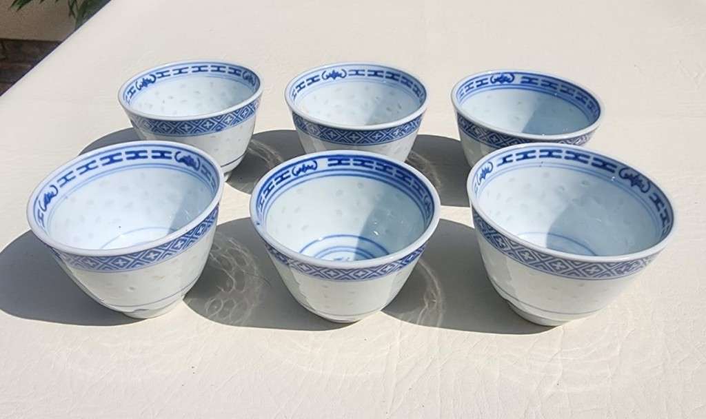 ICONIC VINTAGE 1970S LING LONG (TRANSLUCENT RICE EYES) 37 PIECE CHINESE JINGDEZHEN RICE BOWL SET