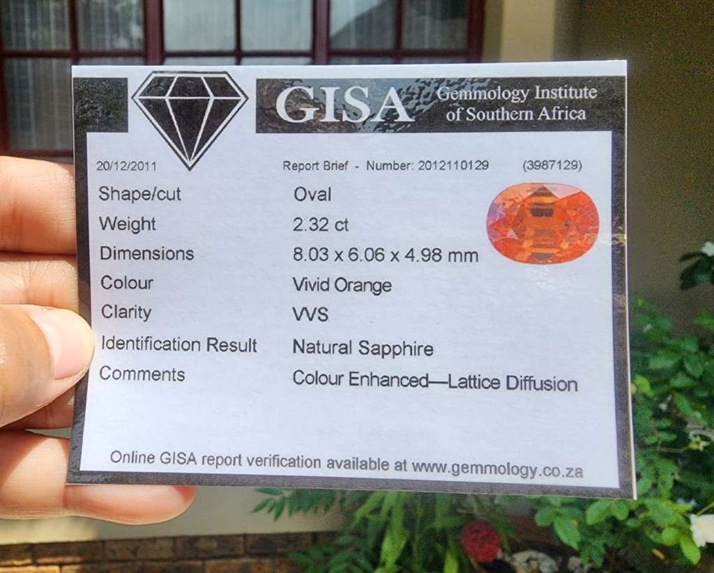 VIVID ORANGE GISA CERTIFIED 2,32CT SAPPHIRE GEMSTONE WITH LOVELY OVAL CUT  UV RED!  THERMAL HIGH