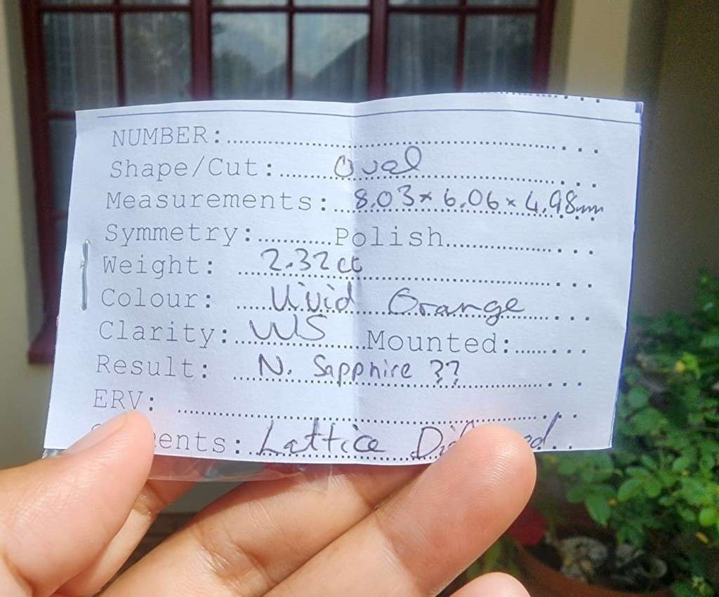 VIVID ORANGE GISA CERTIFIED 2,32CT SAPPHIRE GEMSTONE WITH LOVELY OVAL CUT  UV RED!  THERMAL HIGH