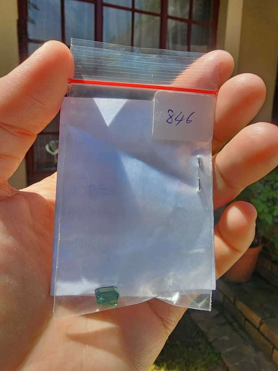 GISA CERTIFIED TOP GREEN TOURMALINE (AKA BRAZILIAN EMERALD) 2.35CT GEMSTONE FROM AFGHANISTAN