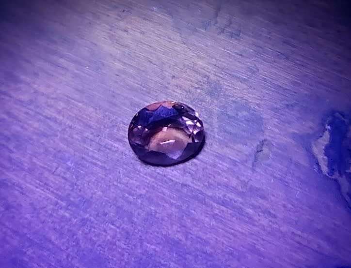 GLORIOUS LARGE 9.1CT BROWNISH ORANGE IMPERIAL TOPAZ GEMSTONE WITH OVAL CUT