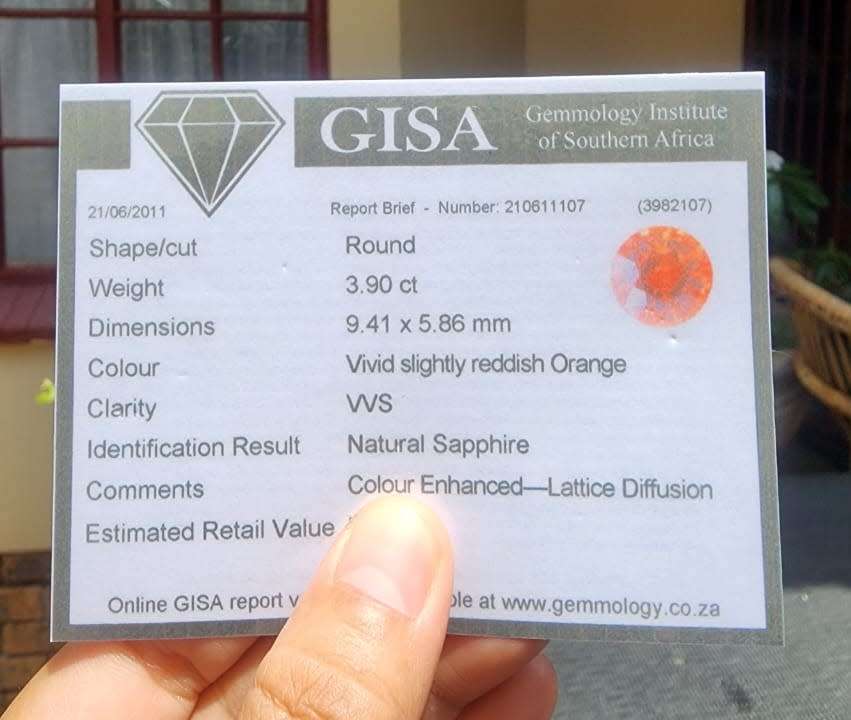 FIERY ORANGE GISA CERTIFIED 3.90CT SAPPHIRE GEMSTONE WITH LOVELY ROUND CUT  THERMAL HIGH - ONE OF 4
