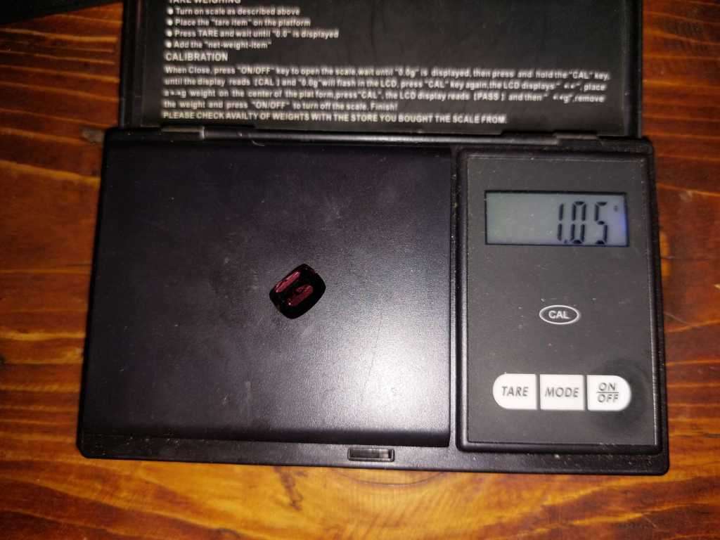 PURPLISH RED GISA CERTIFIED 5.25CT NATURAL SPINEL (RARER THAN RUBIES) GEMSTONE WITH ANTIQUE CUSHION