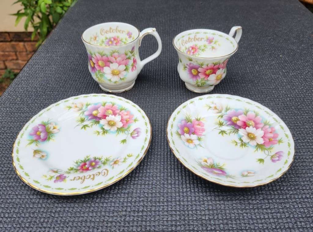 ROYAL ALBERT COSMOS OCTOBER FLOWER OF THE MONTH TEACUP SAUCER, SIDEPLATE AND EXTRA MUG