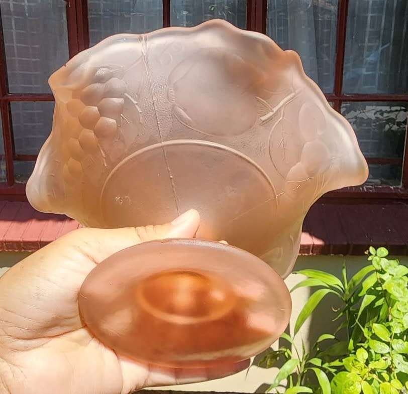 VINTAGE WESTMORELAND USA PINK FROSTED SATIN GLASS FOOTED COMPOTE FLOWER SHAPED