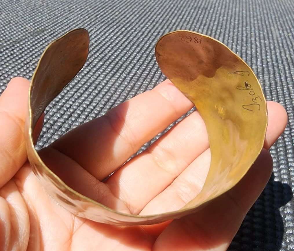 ANTIQUE BRONZE BANGLE ENGRAVED 1862 IZAK JAN