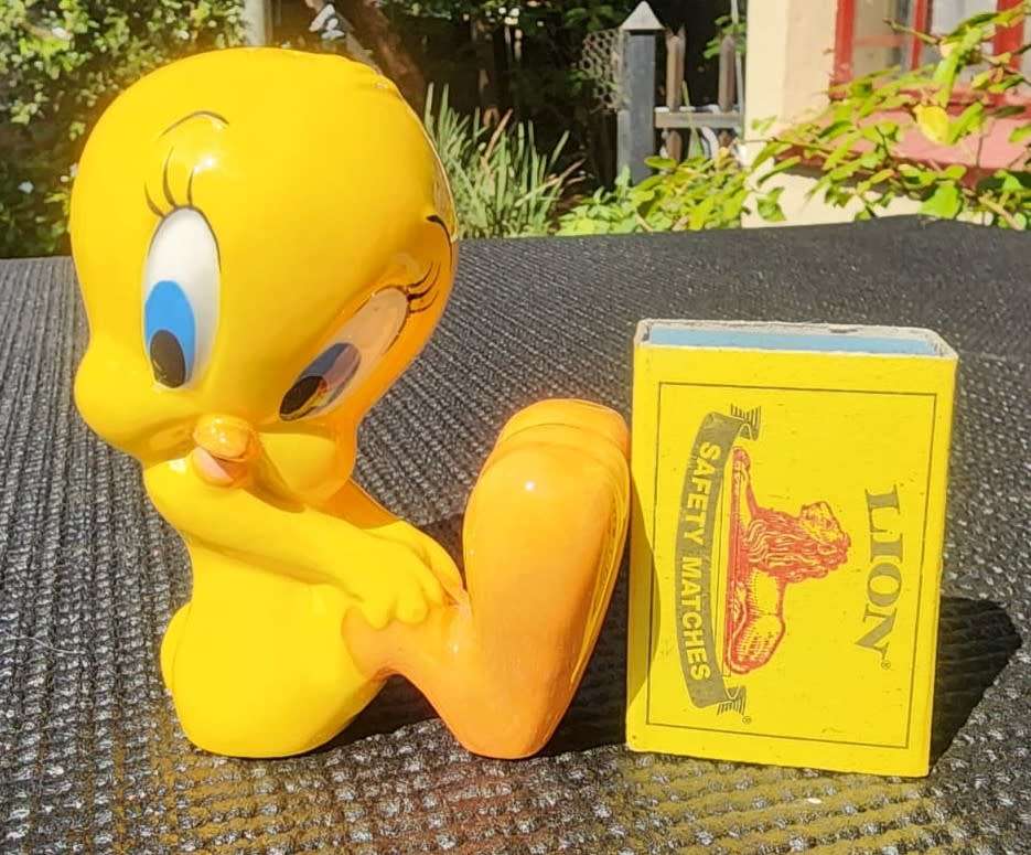 OH SO SWEET TWEETY 1999 CERAMIC SALT SHAKER