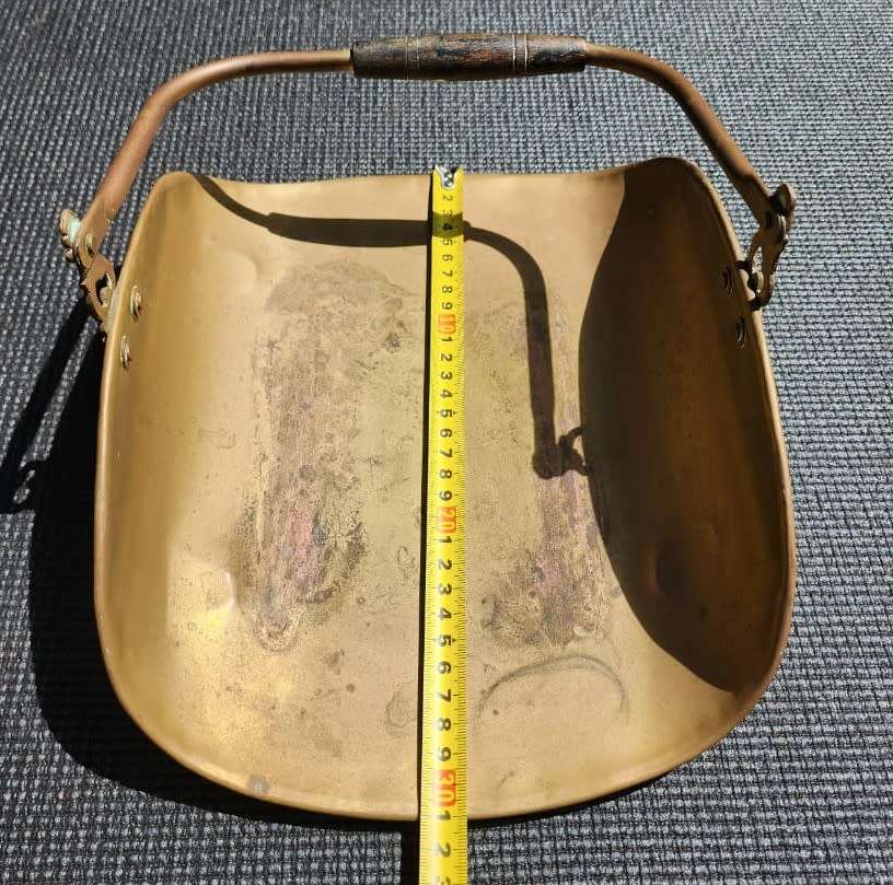 Elegant Vintage 1970s Brass Fireplace Log Holder with Lions Paw Feet and Swing Hinged Handle