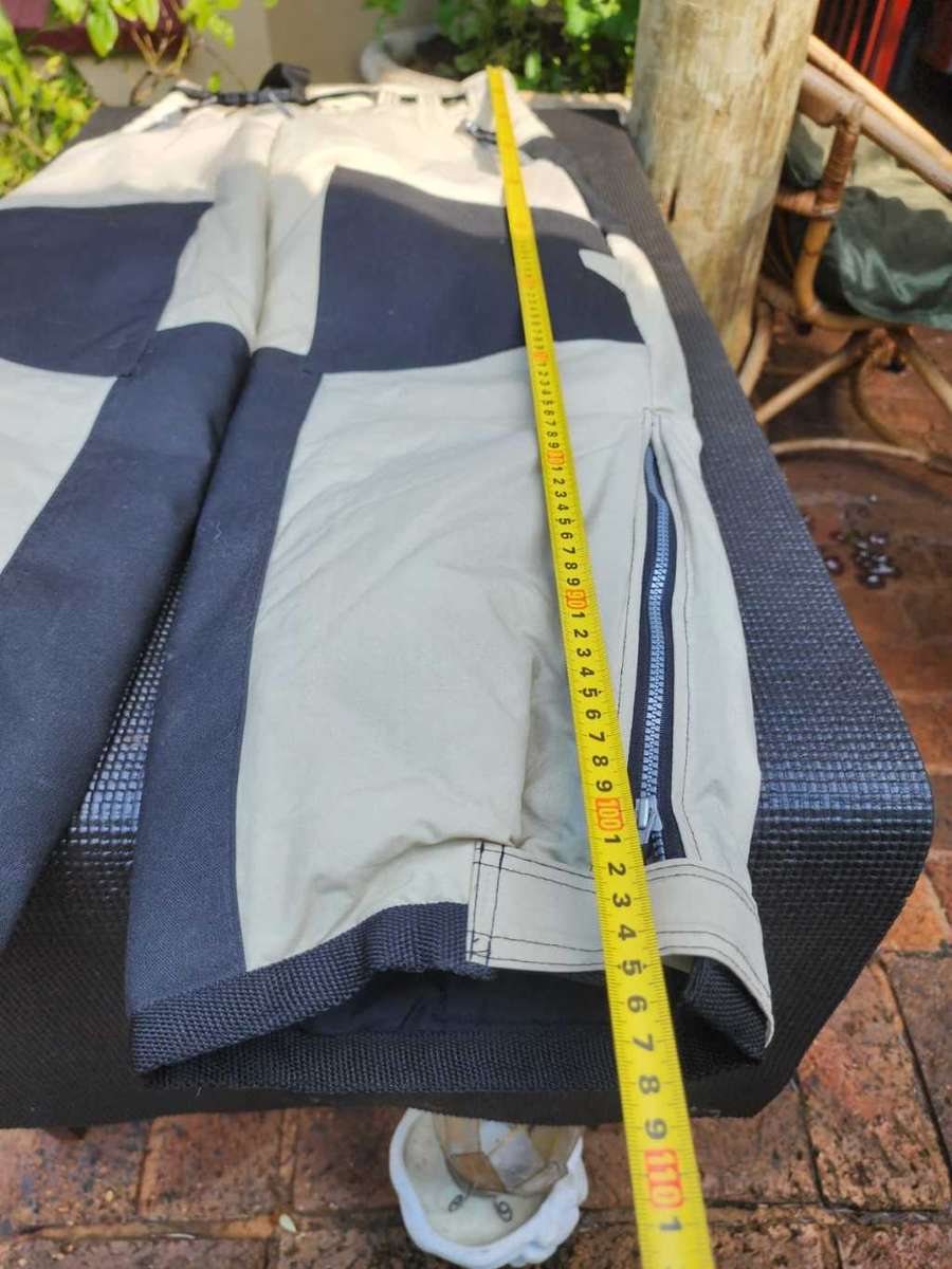 As New! Beige and Black Insulated Size M Ski Pants with Inner Boot Gaitors to Keep Snow Out